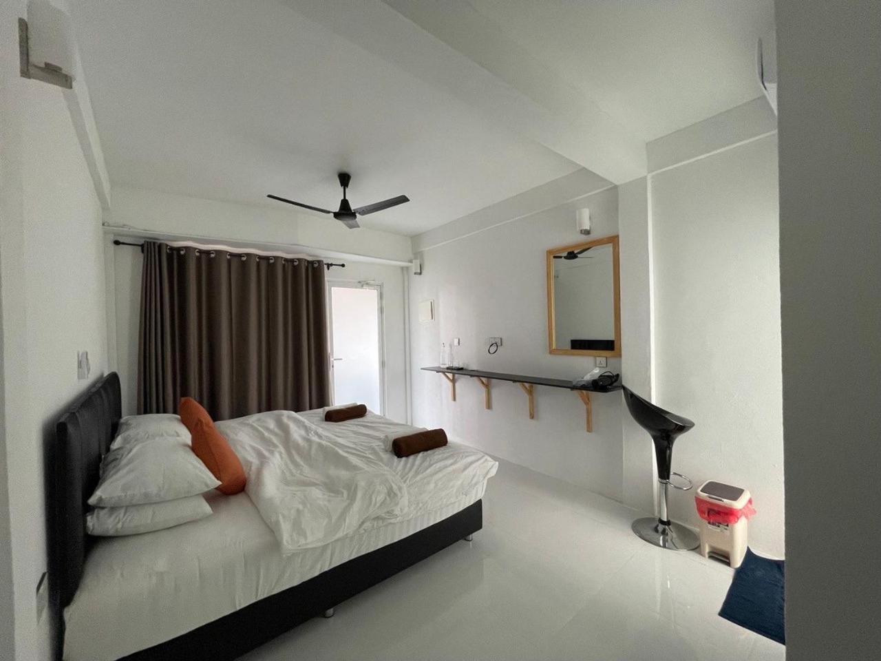 Dacha Thoddoo White Sand Exterior foto