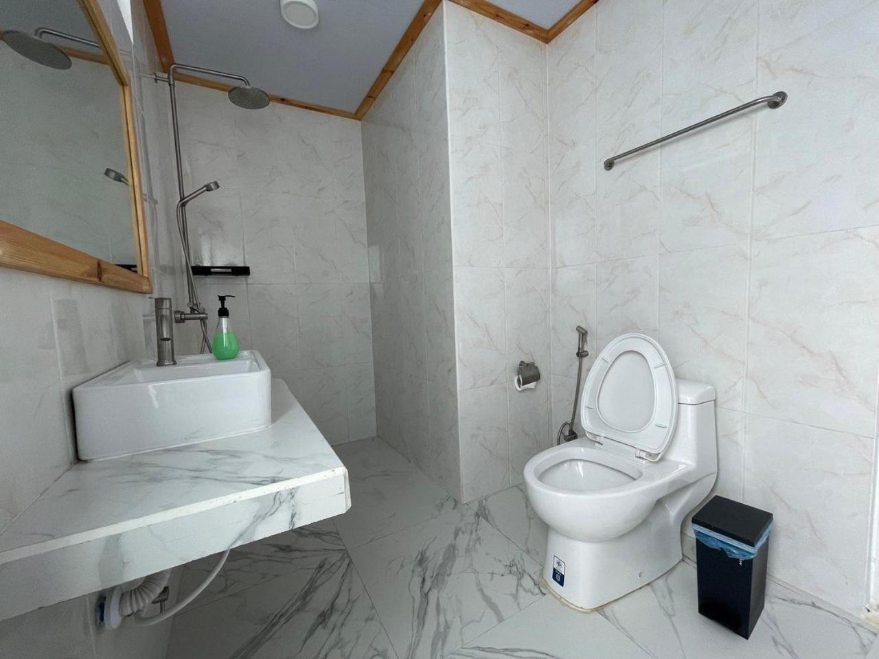 Dacha Thoddoo White Sand Exterior foto